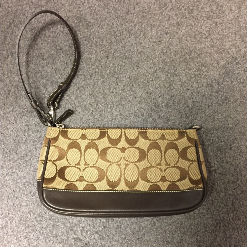 Coach 6094 signature bag